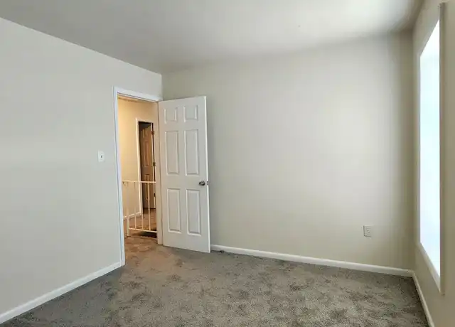 Property at 6107 Willow Way, Clinton, MD, 20735, 4 beds, 2.5 baths, [object Object]