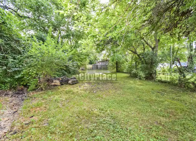 Property at 2921 N Gladstone Ave, Indianapolis, IN, 46218, 2 beds, 1 bath, [object Object]
