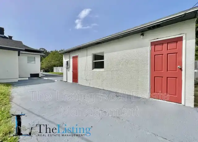 Property at 3105 W Spruce St Unit 2, Tampa, FL, 33607, 2 beds, 1 bath, [object Object]