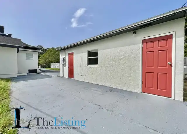 Property at 3105 W Spruce St Unit 2, Tampa, FL, 33607, 2 beds, 1 bath, [object Object]