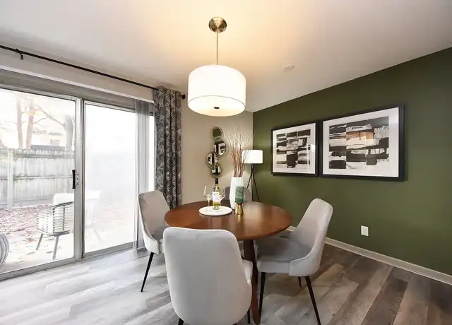 Property at Edison at Meridian Hills - 811 Antique Ct, Indianapolis, IN, 46260, 2 beds, 1-2 bath, [object Object]