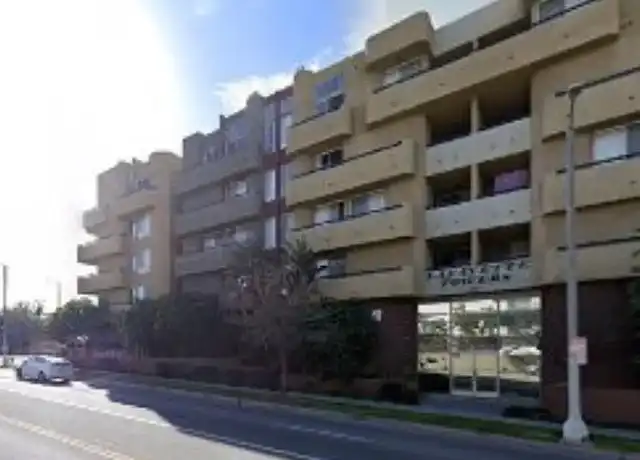 Property at 315 S La Fayette Park Pl, Los Angeles, CA, 90057, 2 beds, 2 baths, [object Object]