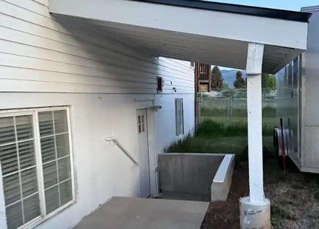 Property at 690 E Valley Hills Dr, Heber City, UT, 84032, 3 beds, 1 bath, [object Object]