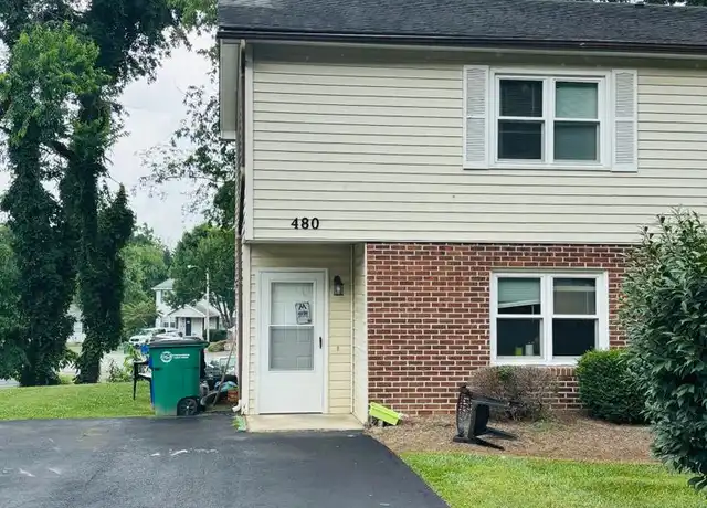 Property at 445 Miller Ct Unit 480, Christiansburg, VA, 24073, 3 beds, 1.5 baths, [object Object]