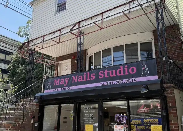 Property at 201 39th St Unit 2, Union City, NJ, 07087, 3 beds, 1.5 baths, [object Object]