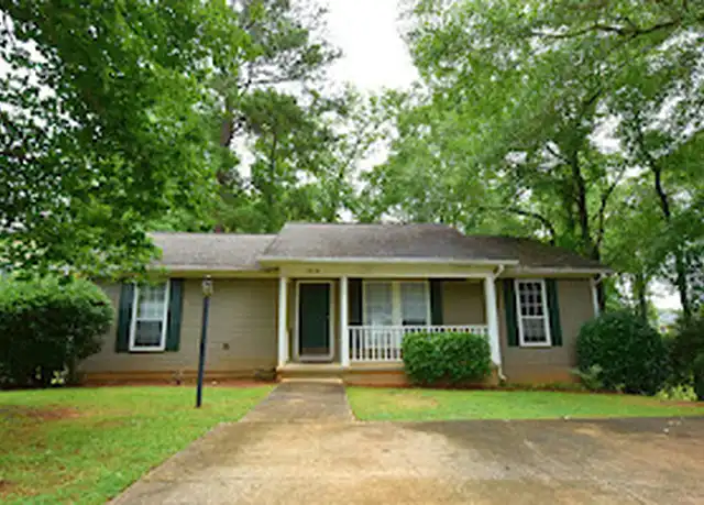 Property at 814 N Gay St, Auburn, AL, 36830, 3 beds, 2 baths, [object Object]