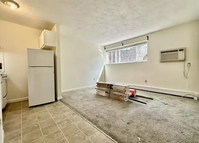 Property at 360 Market St, Brighton, MA, 02135, 1 bed, 1 bath, [object Object]