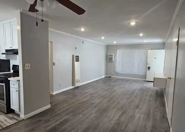 Property at 1020 N Curson Ave Unit 02, West Hollywood, CA, 90046, 1 bed, 1 bath, [object Object]