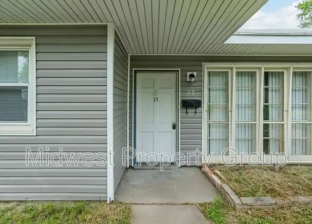 Property at 17 Marquette Dr, Florissant, MO, 63031, 2 beds, 1 bath, [object Object]