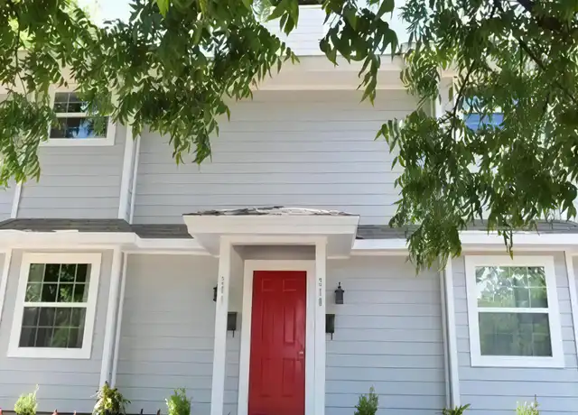 Property at 208 E Rucker St Unit 208, Granbury, TX, 76048, 2 beds, 2.5 baths, [object Object]