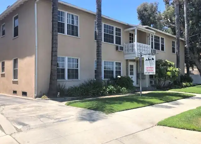 Property at 109 - 10640 Victory Blvd, North Hollywood, CA, 91606, 2 beds, 1 bath, [object Object]