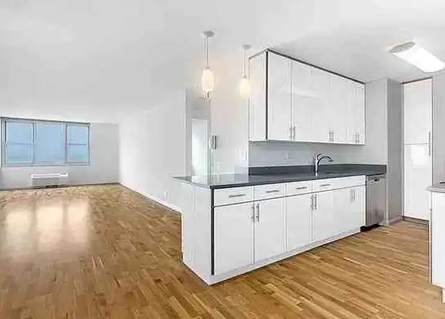 Property at 395 S End Ave Unit 17K, New York, NY, 10280, 1 bed, 1 bath, [object Object]