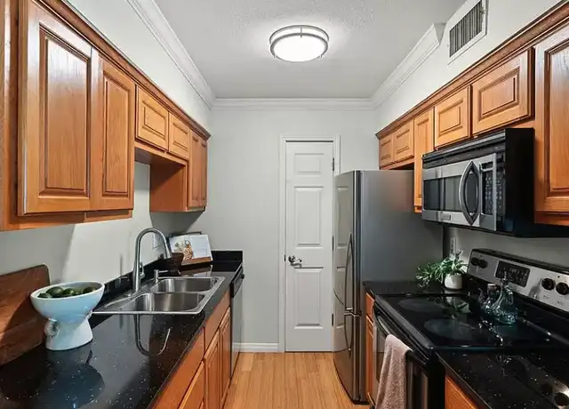 Property at 900 S Lamar Blvd Unit 109, Austin, TX, 78704, 1 bed, 1 bath, [object Object]