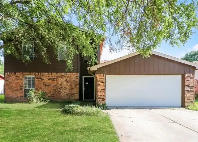 Property at 830 Frances Dr, Grand Prairie, TX, 75052, 3 beds, 2 baths, [object Object]