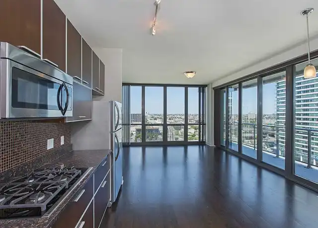 Property at 670 W Wayman St Unit 2-2, Chicago, IL, 60661, 2 beds, 2 baths, [object Object]