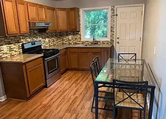 Property at Oasis Apartments - 415 Hamilton Ave, Blackwood, NJ, 08012, 2 beds, 1 bath, [object Object]