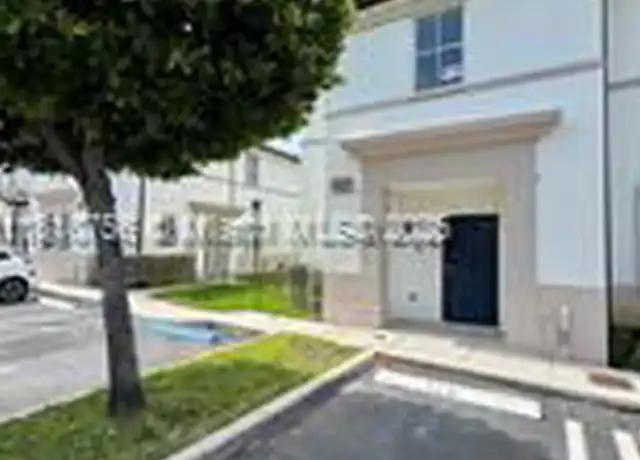 Property at 8111 W 36th Ave, Hialeah, FL, 33018, 3 beds, 2.5 baths, [object Object]