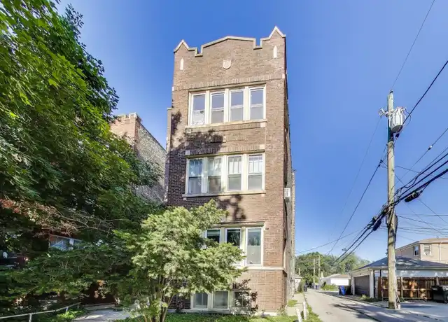 Property at 5015 N Springfield Ave Unit 3, Chicago, IL, 60625, 2 beds, 1 bath, [object Object]