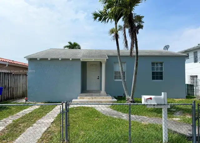 Property at 2975 SW 25th Ter, Miami, FL, 33133, 3 beds, 2 baths, [object Object]