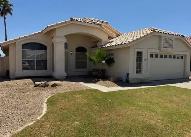 Property at 12467 W Holly St, Avondale, AZ, 85392, 4 beds, 2 baths, [object Object]