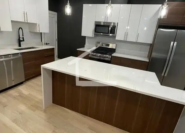 Property at 7 University Rd, Brookline, MA, 02445, 3 beds, 2 baths, [object Object]