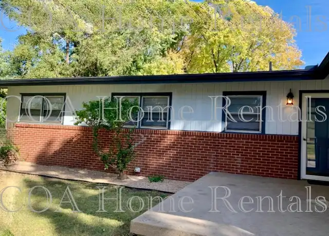Property at 612 S Mansfield St, Wichita, KS, 67207, 3 beds, 2 baths, [object Object]
