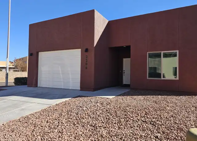 Property at 2206 Las Brisas Way, Sierra Vista, AZ, 85635, 2 beds, 2 baths, [object Object]