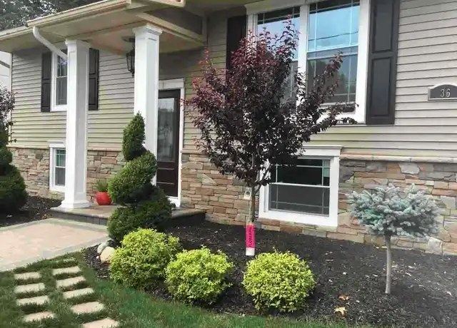 Property at 36 Vanderbilt Ave, Saratoga Springs, NY, 12866, 5 beds, 3 baths, [object Object]