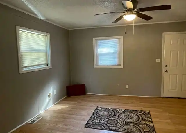 Property at 120 Pindal Rd Unit 1 (120 Pindal Rd), Dallas, NC, 28034, 2 beds, 1 bath, [object Object]