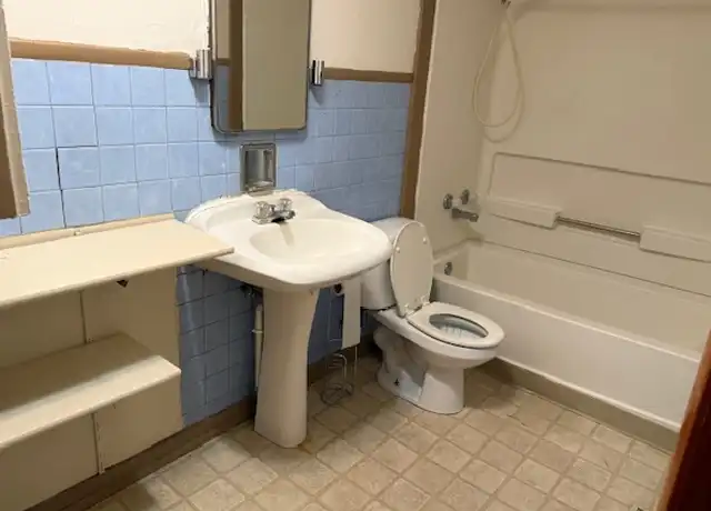 Property at 114 SW 3rd St Unit 1APT 1, Ogden, IA, 50212, 2 beds, 1 bath, [object Object]
