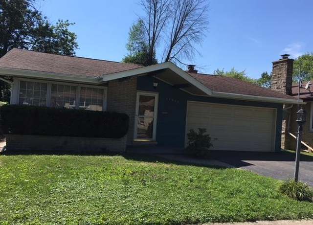 Photo of 17954 Park Ave, Lansing, IL 60438