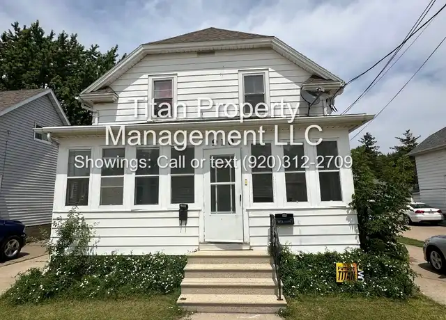 Property at 910 W 9th Ave Unit 1, Oshkosh, WI, 54902, 2 beds, 1 bath, [object Object]