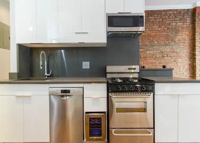 Property at 334 E 100th St Unit 1B, New York, NY, 10029, 5 beds, 2.5 baths, [object Object]