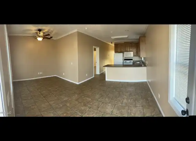 Property at 2401 Esplanade St Unit A, Ocean Springs, MS, 39564, 3 beds, 2 baths, [object Object]