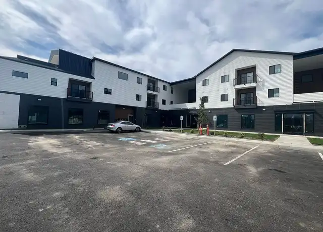 Property at The Lucille - 295 E Appleway Ave, Coeur d'Alene, ID, 83814, 1-2 bed, 1-2 bath, [object Object]