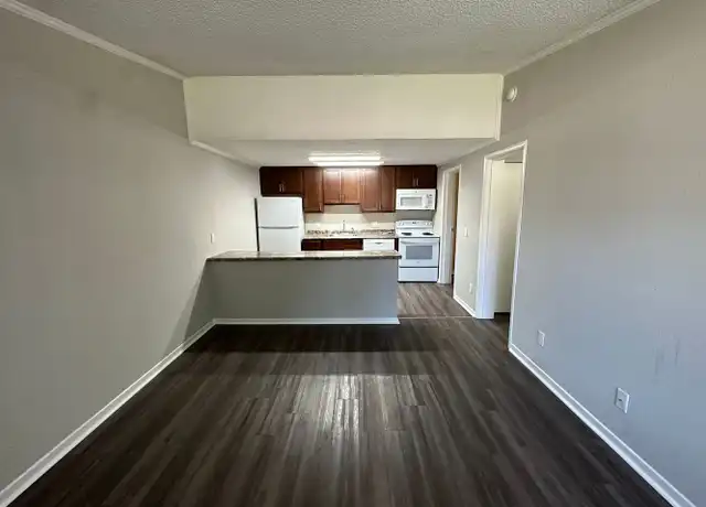 Property at 6037 Ullyot Dr Unit 5991 UD, Fort Wayne, IN, 46804, 1 bed, 1 bath, [object Object]