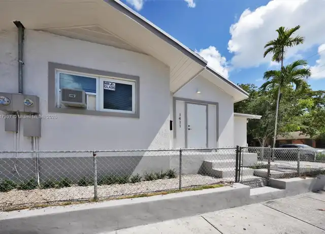 Property at 1411 SW 3rd St Unit 1, Miami, FL, 33135, 2 beds, 1 bath, [object Object]