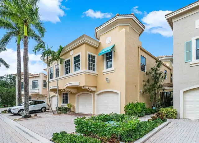 Property at 104 Resort Ln, Palm Beach Gardens, FL, 33418, 3 beds, 2.5 baths, [object Object]