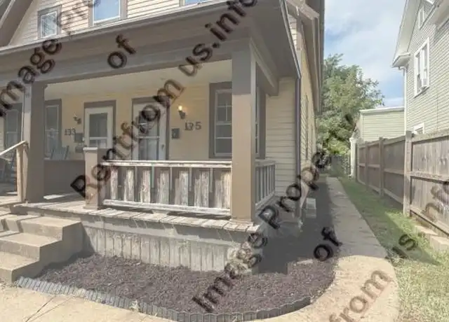 Property at 135 Lake St, Lancaster, OH, 43130, 2 beds, 1 bath, [object Object]