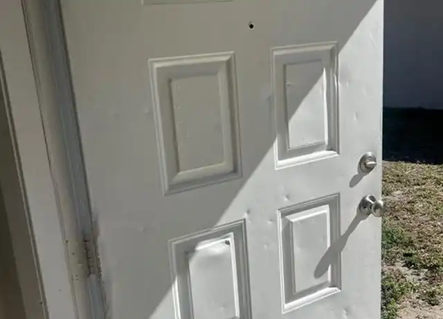 Property at 13855 First St Unit 13855, Fort Myers, FL, 33905, 2 beds, 1 bath, [object Object]