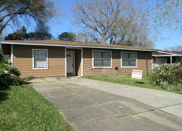 Property at 3018 Robinson Blvd, Texas City, TX, 77590, 4 beds, 1 bath, [object Object]