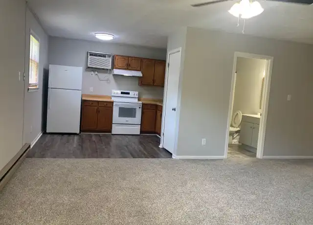 Property at 210 Price Rd Unit 03, Elizabethton, TN, 37643, 2 beds, 1 bath, [object Object]