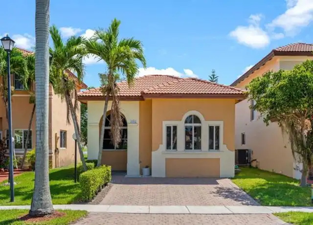 Property at 2552 NE 41st Ave, Homestead, FL, 33033, 3 beds, 2 baths, [object Object]