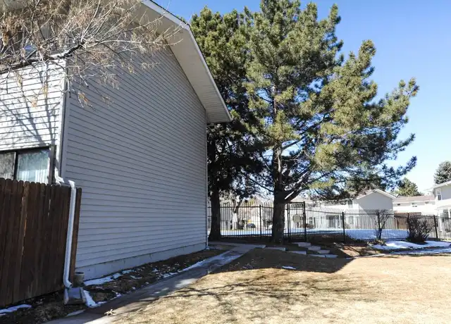Property at 1956 S Oswego Way Unit 1, Aurora, CO, 80014, 4 beds, 3 baths, [object Object]