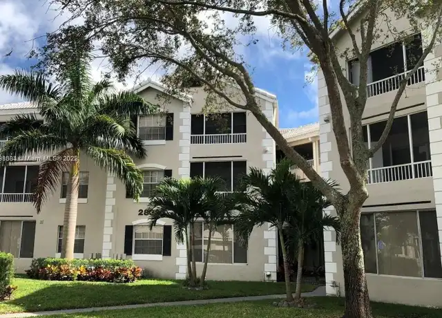 Property at 2861 N Oakland Forest Dr #306, Oakland Park, FL, 33309, 2 beds, 2 baths, [object Object]