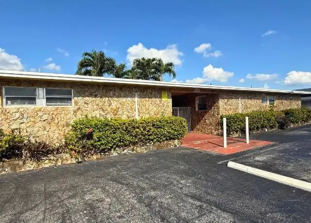 Property at 2915 Jackson St, Hollywood, FL, 33020, 1 bed, 1 bath, [object Object]