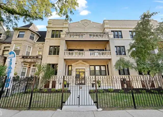 Property at 4357 S King Dr Unit 1, Chicago, IL, 60653, 3 beds, 2 baths, [object Object]