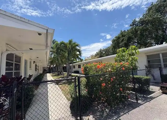 Property at 2236 Jackson St #3, Hollywood, FL, 33020, 1 bed, 1 bath, [object Object]