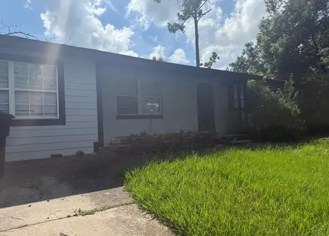 Property at 423 Fairbanks Dr, Tallahassee, FL, 32304, 3 beds, 2 baths, [object Object]