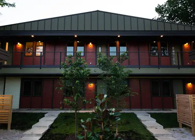 Property at 525 N College Ave Unit C102, Fayetteville, AR, 72701, 2 beds, 2 baths, [object Object]